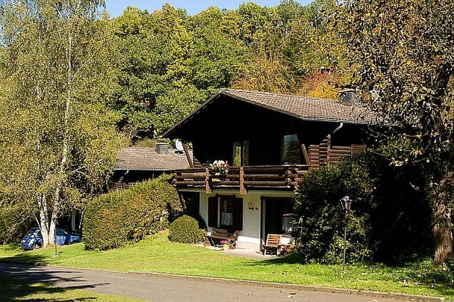 Haus 2 - Typ B Hotel Schönecken Eksteriør billede
